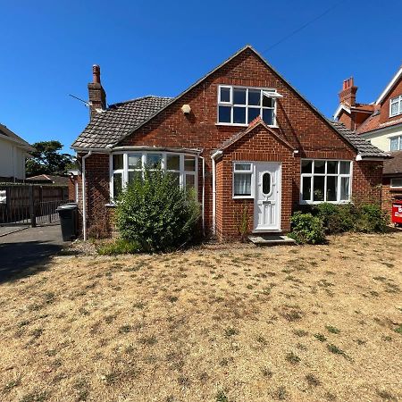 19A Stourwood Avenue Villa Bournemouth Exterior photo